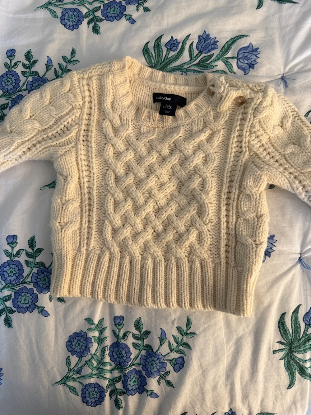 Baby GAP Cream Cable Knit Fisherman Crewneck Sweater with Shoulder Buttons